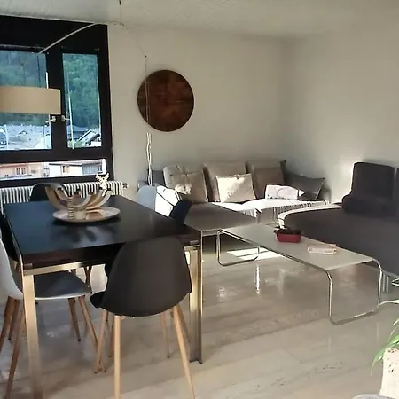 Two Bedroom Apartment, Hypercenter, Terrace Mont Blanc, Parking * Шамоні