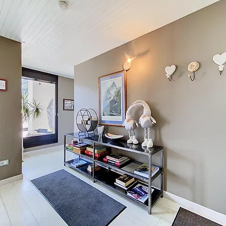 Two Bedroom Apartment, Hypercenter, Terrace Mont Blanc, Parking شامونكس
