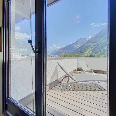 Two Bedroom Apartment, Hypercenter, Terrace Mont Blanc, Parking