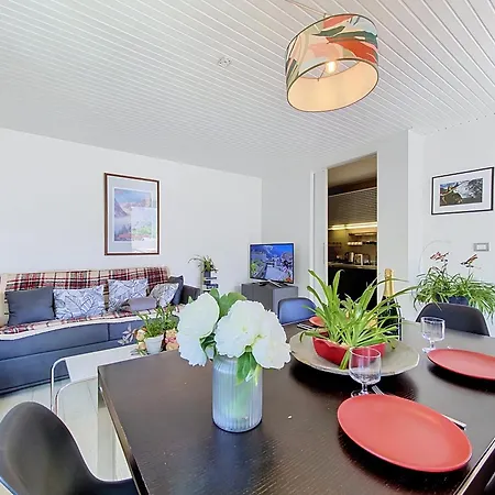 Two Bedroom Apartment, Hypercenter, Terrace Mont Blanc, Parking *