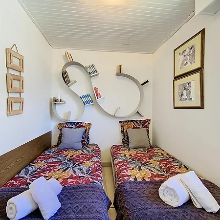 Two Bedroom Apartment, Hypercenter, Terrace Mont Blanc, Parking شقة
