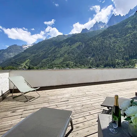 Two Bedroom Apartment, Hypercenter, Terrace Mont Blanc, Parking